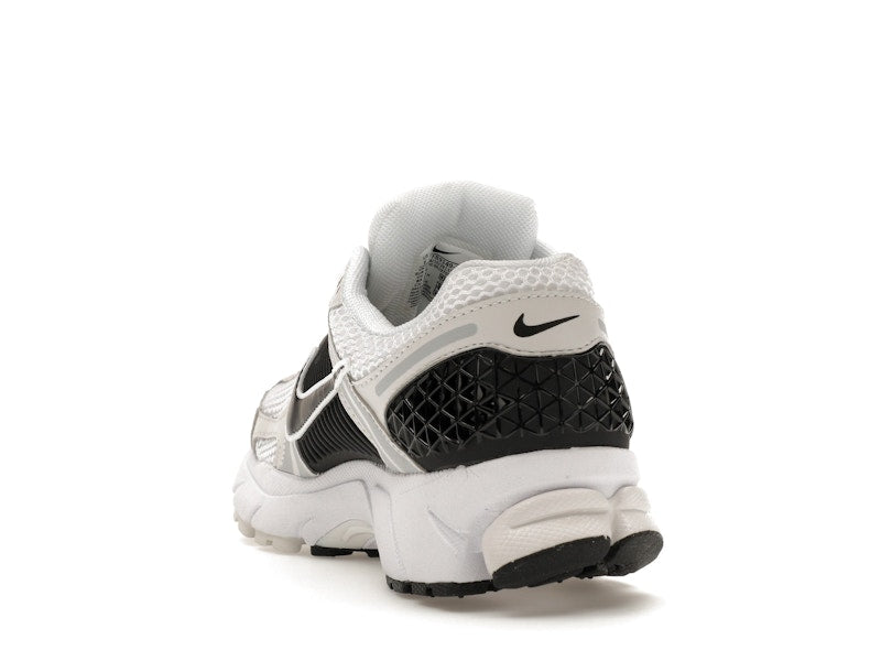 Nike Zoom Vomero 5 White Black