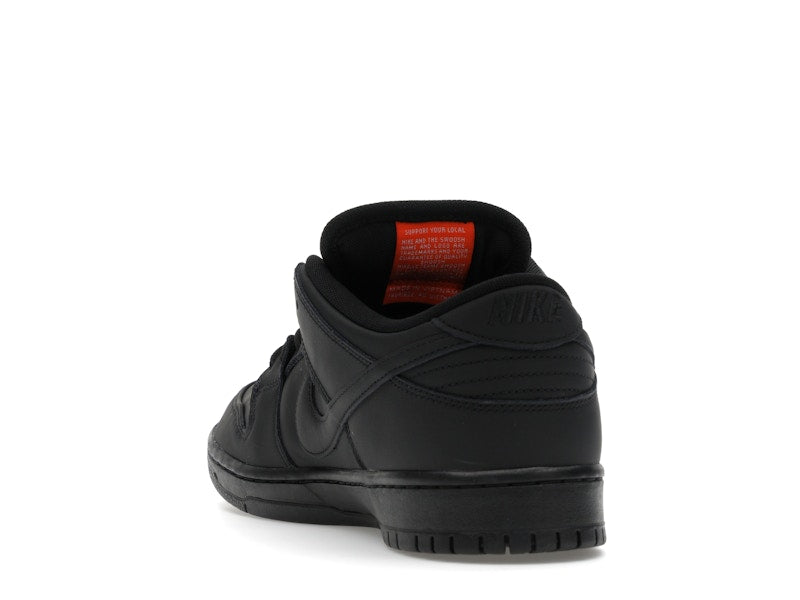Nike SB Dunk Low Pro Triple Black