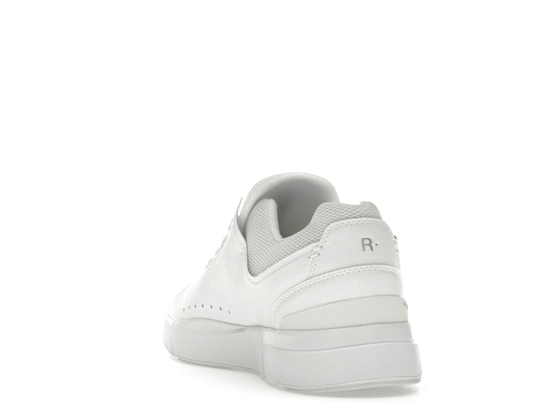 On The Roger Advantage All White (Women's)