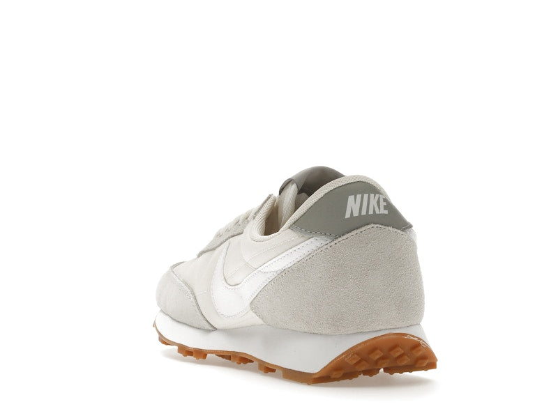 Nike Daybreak Pale Ivory Light Smoke Grey (Women's)