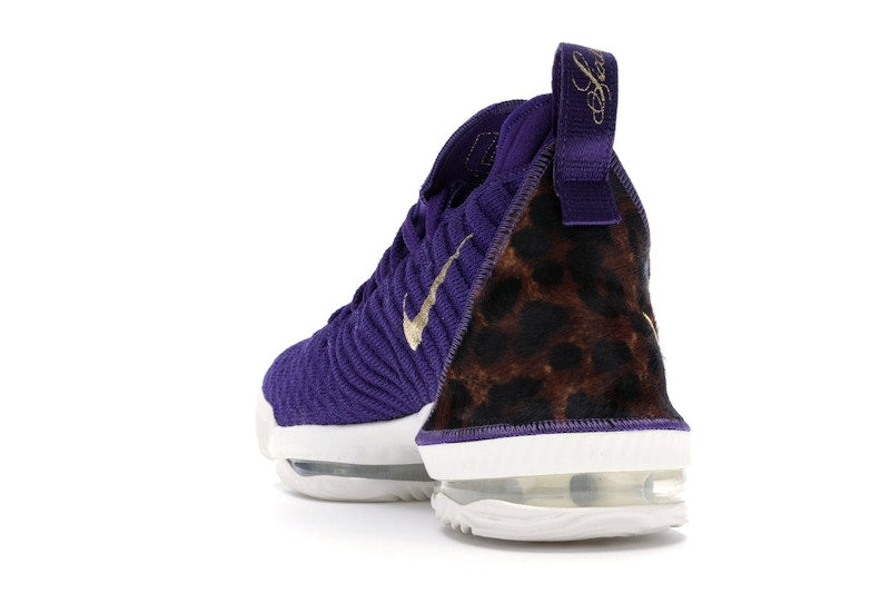 Nike LeBron 16 King Court Purple