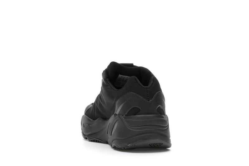 adidas Yeezy Boost 700 MNVN Black (Kids)