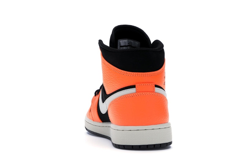 Jordan 1 Mid Black Cone