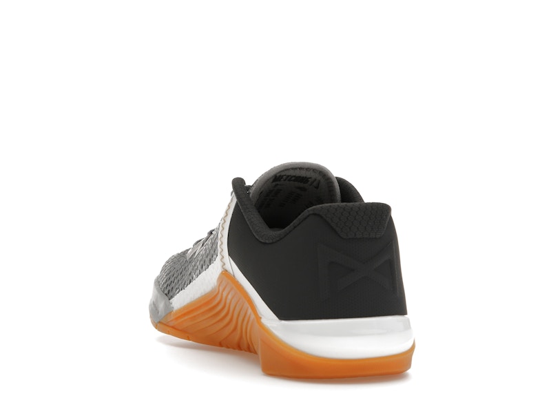 Nike Metcon 6 Smoke Grey Gum