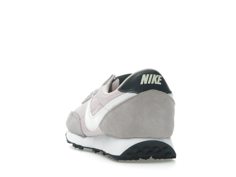 Nike Daybreak Barely Rose (Women's)