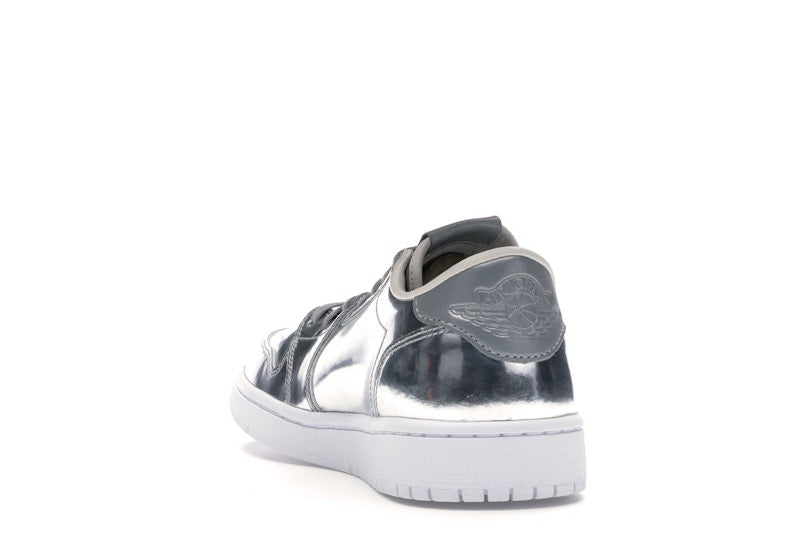 Jordan 1 Retro Low Pinnacle Metallic Silver