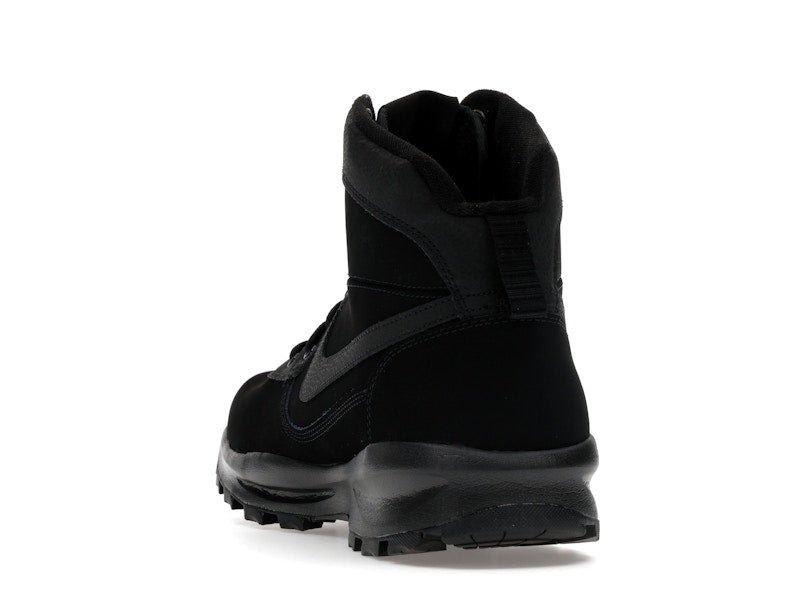 Nike Manoadome Triple Black