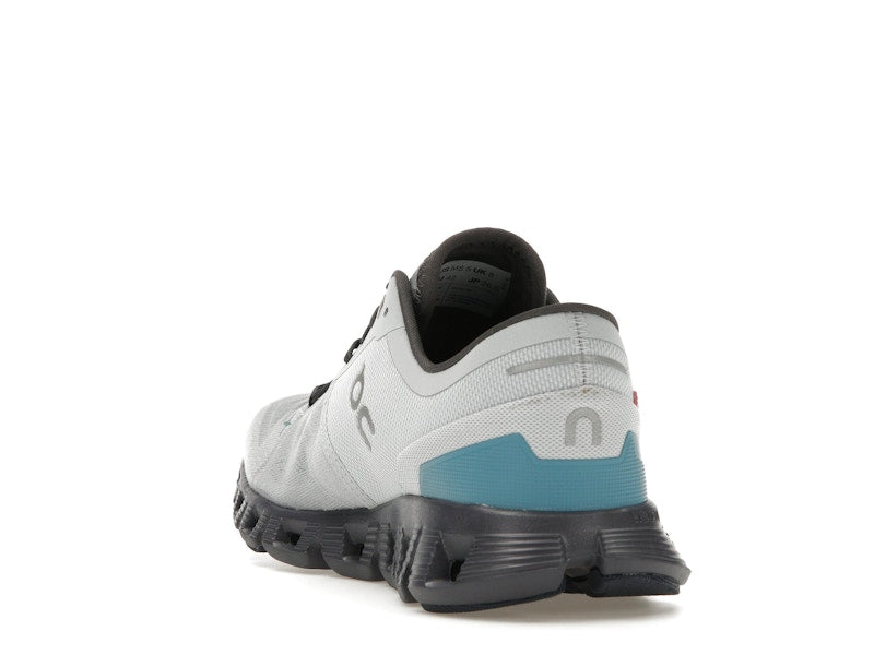 On Running Cloud X 3 Glacier Iron