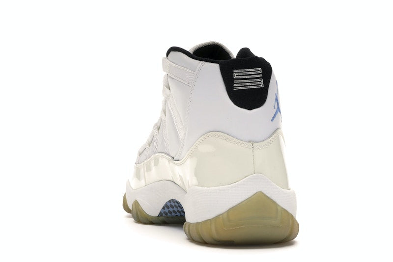 Jordan 11 Retro Columbia (2001)