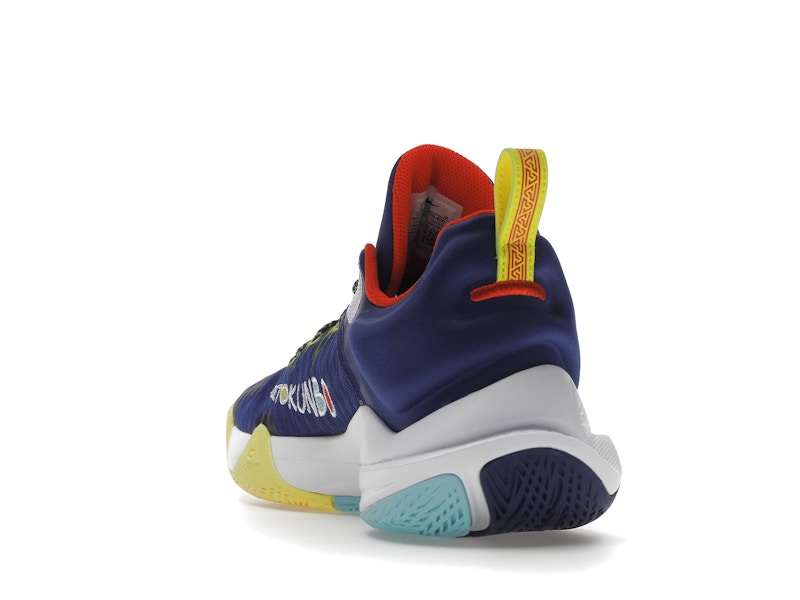 Nike Giannis Immortality Force Field