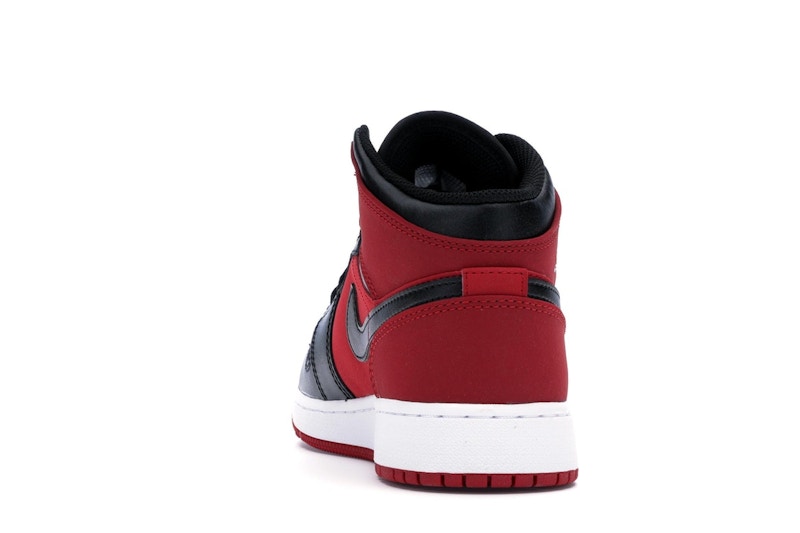Jordan 1 Mid Gym Red Black (GS)