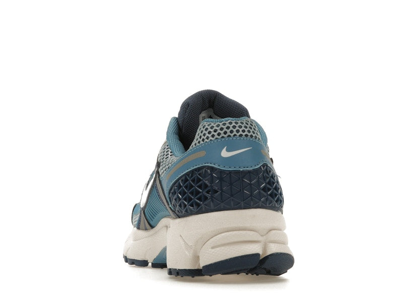 Nike Zoom Vomero 5 Mystic Navy Worn Blue