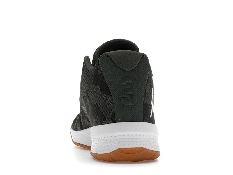 Jordan B.Fly River Rock/White-Dark Stucco