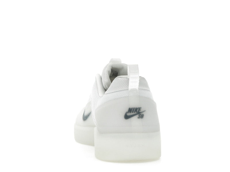 Nike SB Zoom Nyjah 4 White Black