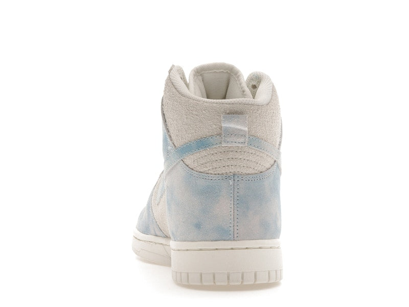 Nike Dunk High SE Clouds Celestine Blue (Women's)
