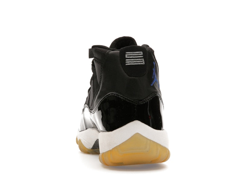 Jordan 11 Retro Space Jam (2000)