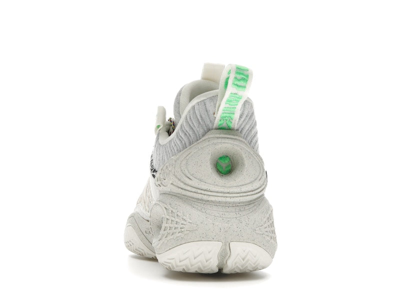 Nike Cosmic Unity Natural Grey