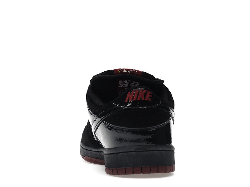 Nike SB Dunk Low Mafia