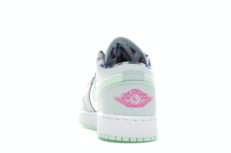 Jordan 1 Low Barely Grey Frosted Spruce (GS)