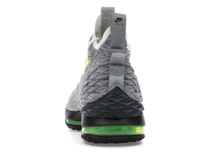 Nike LeBron 15 Air Max 95