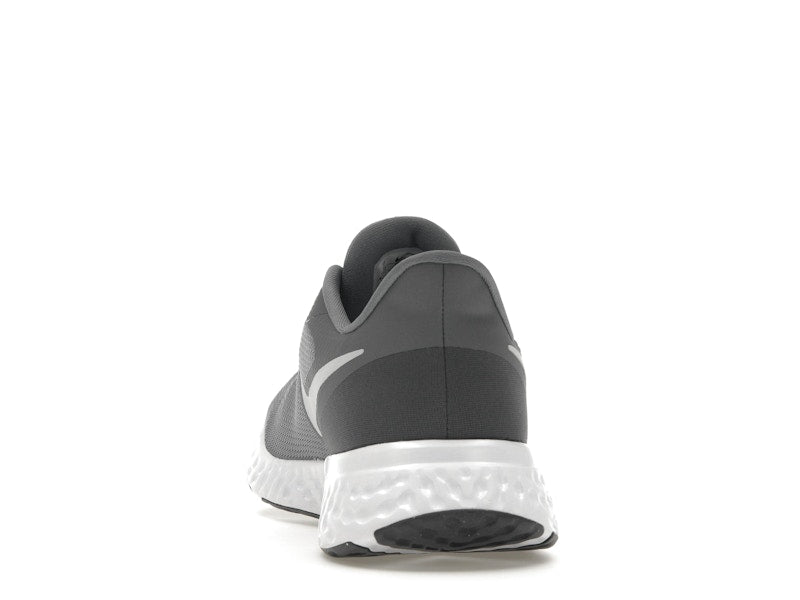 Nike Revolution 5 Cool Grey