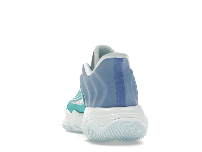 Nike Giannis Immortality 4 Christmas