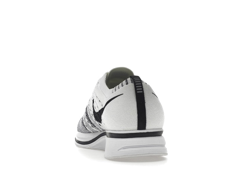 Nike Flyknit Trainer White Black