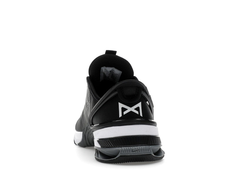 Nike Metcon 8 FlyEase Black Dark Smoke Grey