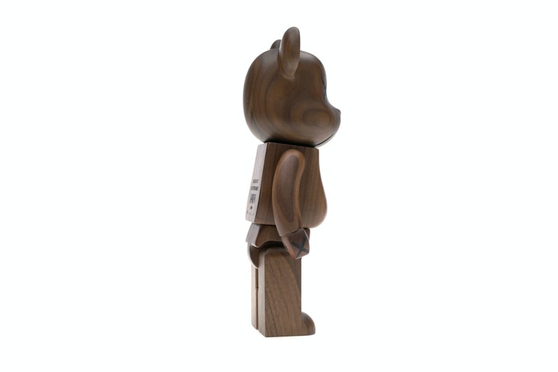 Bearbrick WORLD WIDE TOUR KAWS (Karimoku Wood) 400% Wood