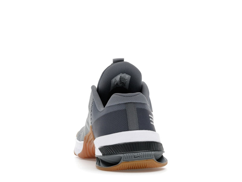 Nike Metcon 8 Smoke Grey Gum
