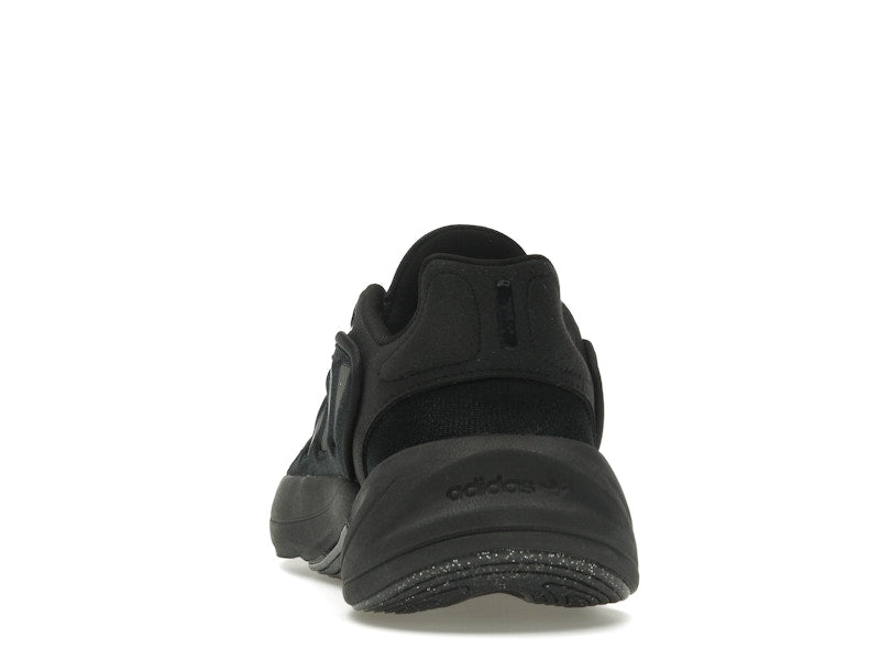 adidas Ozelia Black Carbon (Women's)