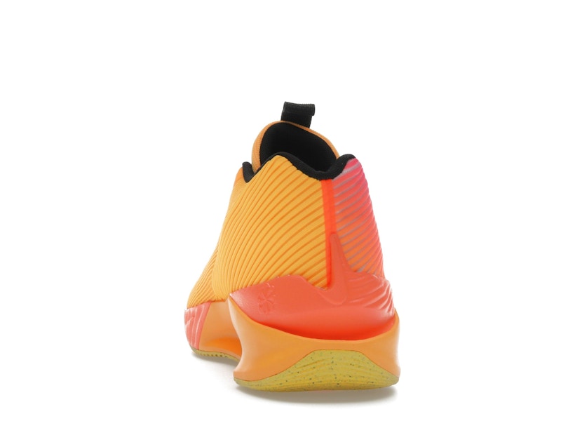 Nike GT Jump Academy Laser Orange Black Total Orange Hyper Pink