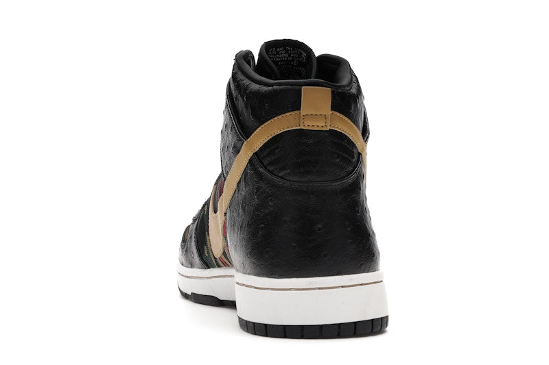 Nike Dunk CMFT Tiger Camo