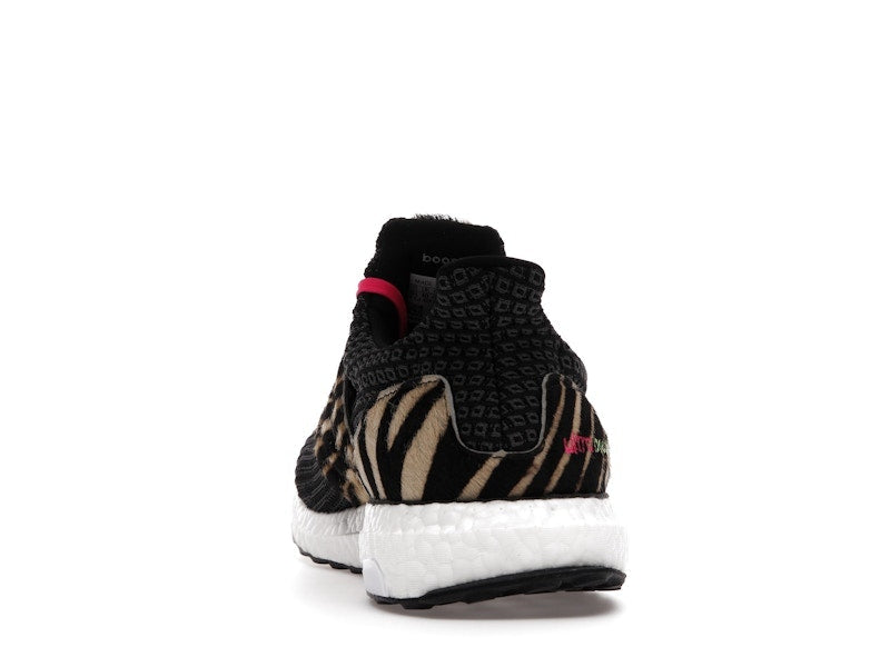 adidas Ultra Boost DNA Zebra