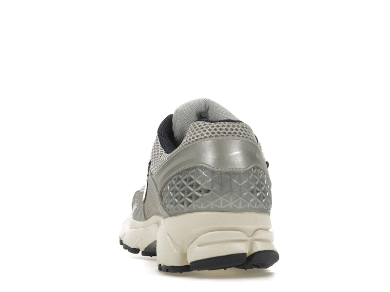 Nike Zoom Vomero 5 Pure Platinum Laser Orange