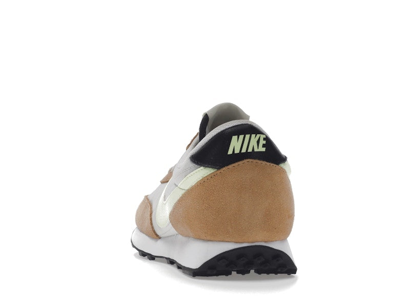 Nike Daybreak Praline Volt (Women's)