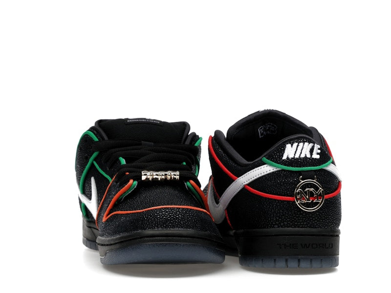 Nike SB Dunk Low Bronx Girls Skate