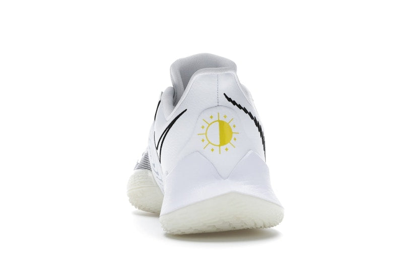 Nike Kyrie Low 3 White Black Glow