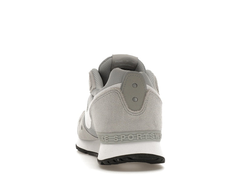 Nike Venture Runner Wide Light Smoke Grey