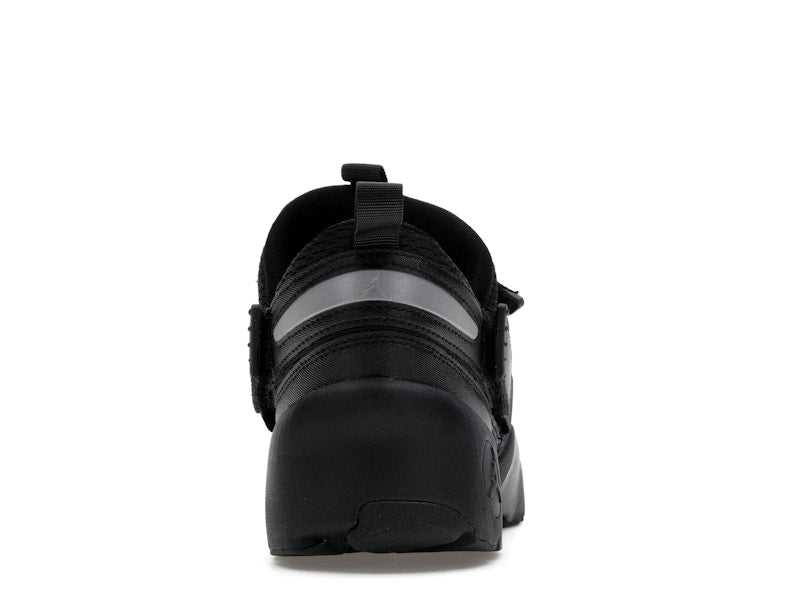 Jordan Trunner LX Triple Black (Women's)