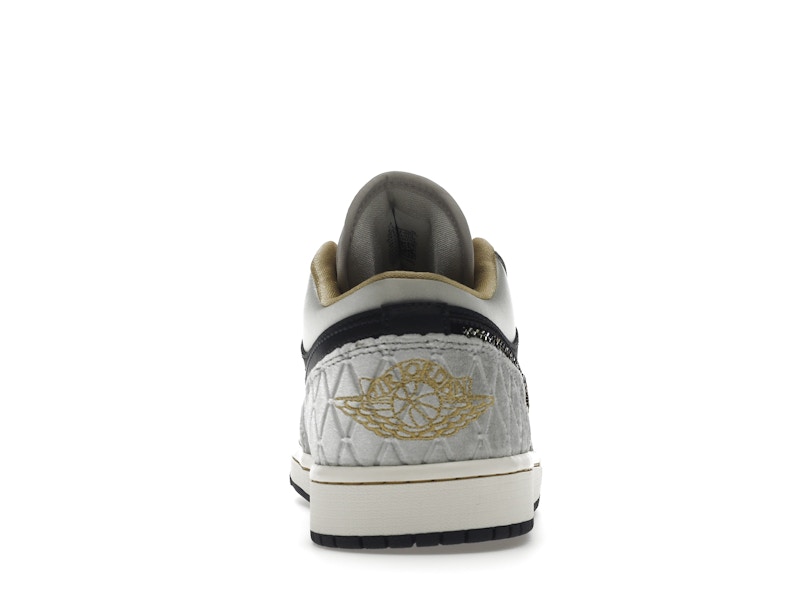 Jordan 1 Low Beaded Swoosh