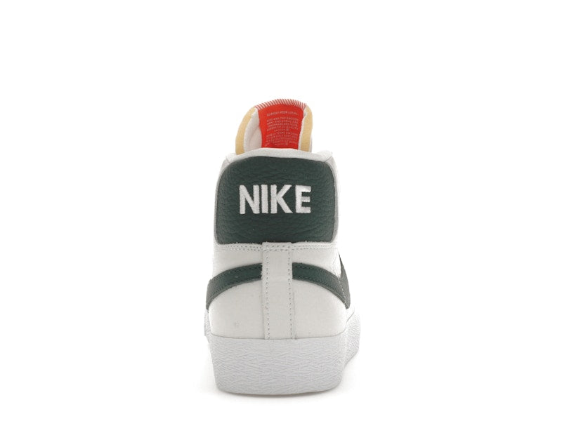 Nike SB Zoom Blazer Mid ISO White Pro Green