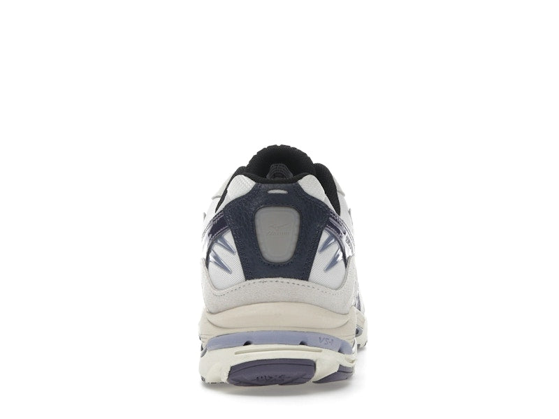 Mizuno Wave Rider 10 Yokai Snow White