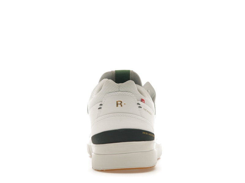On The Roger Centre Court White Sage