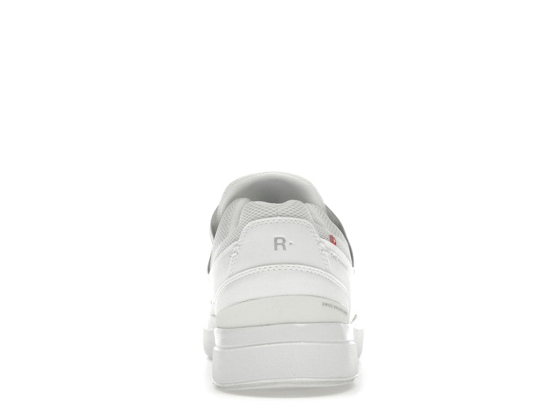 On The Roger Advantage All White (Women's)