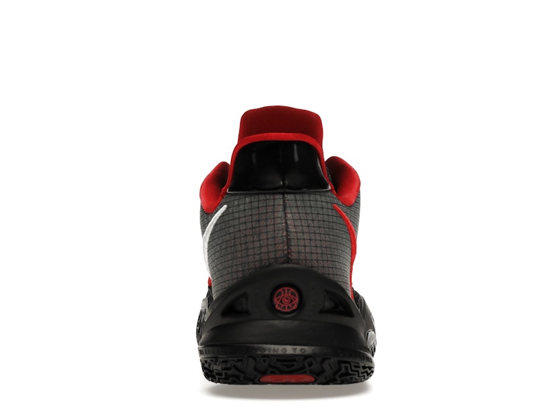 Nike Kyrie 4 Low Bred