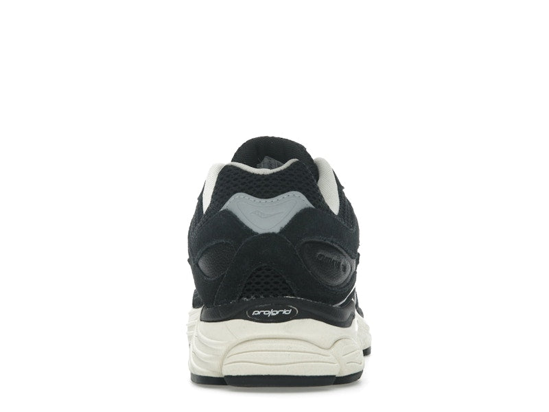 Saucony ProGrid Omni 9 Premium Black Cream