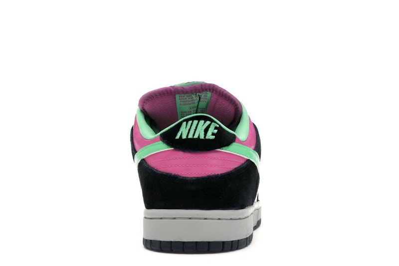 Nike SB Dunk Low Magnet Light Poison Green