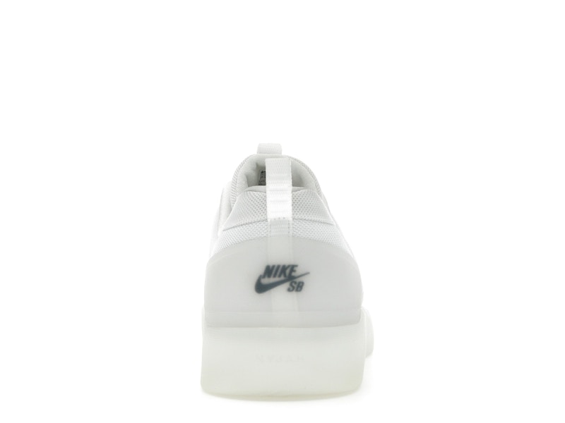Nike SB Zoom Nyjah 4 White Black