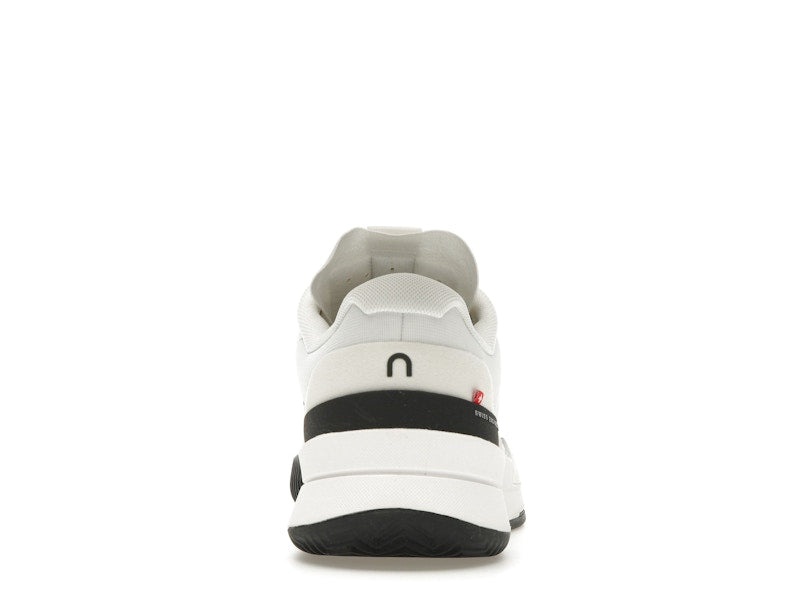 On The Roger Pro 2 Clay White Black (Women's)